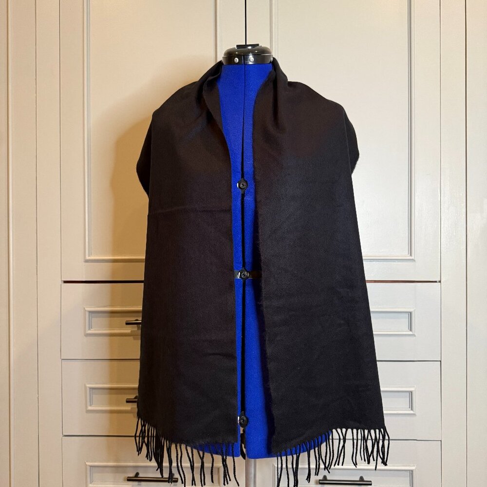 Cashmere black scarf NWT